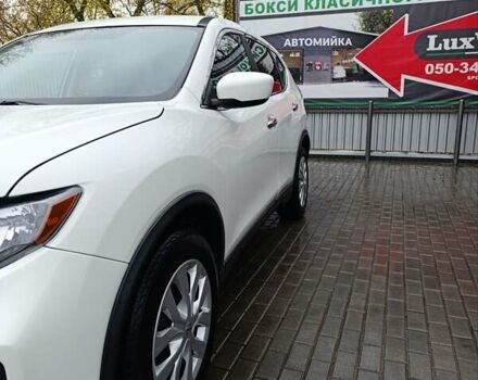 Белый Ниссан Rogue, объемом двигателя 2.49 л и пробегом 125 тыс. км за 15500 $, фото 6 на Automoto.ua