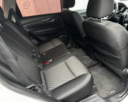 Белый Ниссан Rogue, объемом двигателя 2.5 л и пробегом 166 тыс. км за 12700 $, фото 12 на Automoto.ua