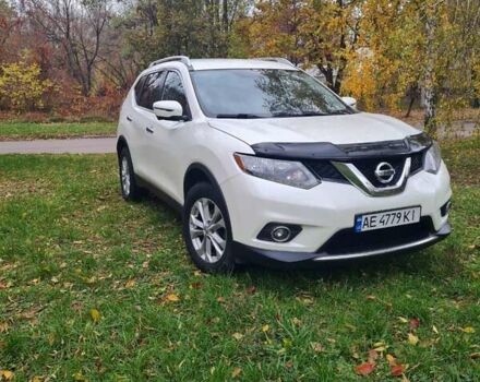 Белый Ниссан Rogue, объемом двигателя 2.49 л и пробегом 214 тыс. км за 13500 $, фото 6 на Automoto.ua