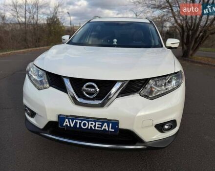 Белый Ниссан Rogue, объемом двигателя 2.5 л и пробегом 112 тыс. км за 15000 $, фото 14 на Automoto.ua