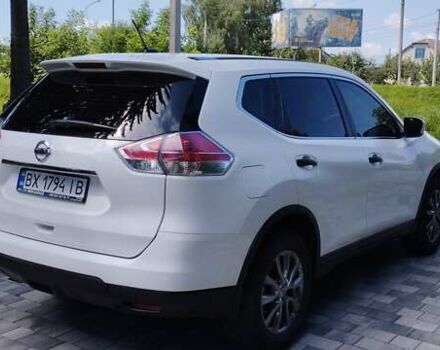 Белый Ниссан Rogue, объемом двигателя 2.49 л и пробегом 161 тыс. км за 12800 $, фото 12 на Automoto.ua