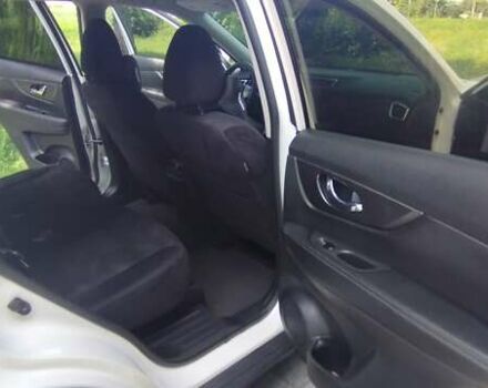 Белый Ниссан Rogue, объемом двигателя 2.49 л и пробегом 161 тыс. км за 12800 $, фото 20 на Automoto.ua