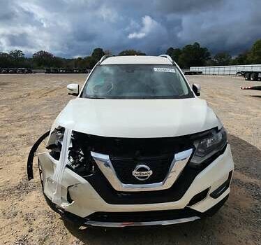 Белый Ниссан Rogue, объемом двигателя 2.49 л и пробегом 132 тыс. км за 11300 $, фото 6 на Automoto.ua