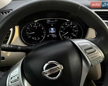 Белый Ниссан Rogue, объемом двигателя 0 л и пробегом 115 тыс. км за 14500 $, фото 4 на Automoto.ua
