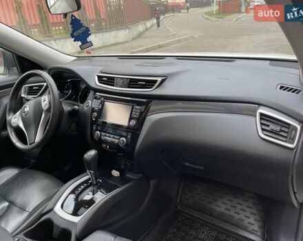 Білий Ніссан Rogue, об'ємом двигуна 2.5 л та пробігом 155 тис. км за 14000 $, фото 8 на Automoto.ua