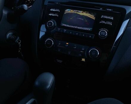 Белый Ниссан Rogue, объемом двигателя 2.5 л и пробегом 64 тыс. км за 15000 $, фото 11 на Automoto.ua