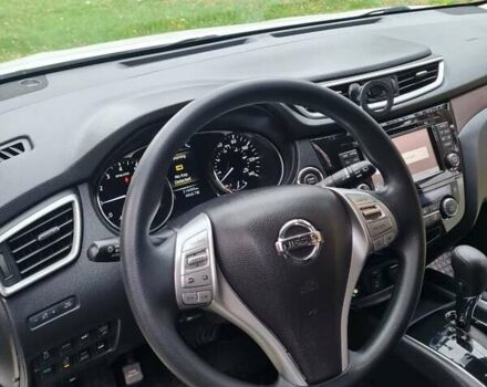 Белый Ниссан Rogue, объемом двигателя 2.49 л и пробегом 214 тыс. км за 13500 $, фото 16 на Automoto.ua