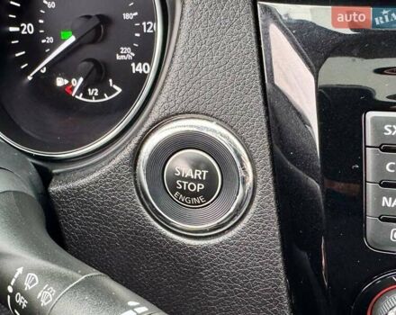 Белый Ниссан Rogue, объемом двигателя 2.5 л и пробегом 151 тыс. км за 15300 $, фото 33 на Automoto.ua