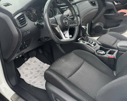 Белый Ниссан Rogue, объемом двигателя 2.5 л и пробегом 248 тыс. км за 14100 $, фото 24 на Automoto.ua