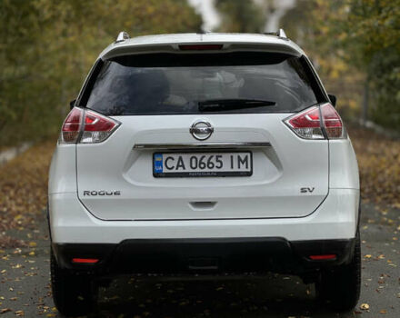 Ниссан Rogue 2016 в Черкассах на Automoto.ua Белый Ниссан Rogue, объемом двигателя 2.49 л и пробегом 145 тыс. км за 12300 $, фото 5 на Automoto.ua