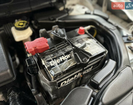 Белый Ниссан Rogue, объемом двигателя 2.49 л и пробегом 172 тыс. км за 14499 $, фото 55 на Automoto.ua