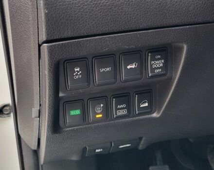 Білий Ніссан Rogue, об'ємом двигуна 2.5 л та пробігом 144 тис. км за 15500 $, фото 12 на Automoto.ua