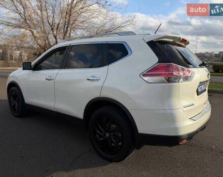 Белый Ниссан Rogue, объемом двигателя 2.5 л и пробегом 112 тыс. км за 15000 $, фото 31 на Automoto.ua