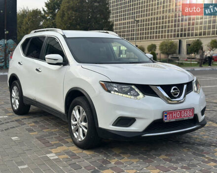 Белый Ниссан Rogue, объемом двигателя 2.5 л и пробегом 165 тыс. км за 10900 $, фото 7 на Automoto.ua