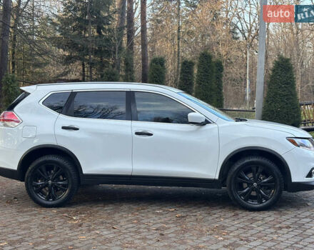 Білий Ніссан Rogue, об'ємом двигуна 2.5 л та пробігом 220 тис. км за 12000 $, фото 15 на Automoto.ua