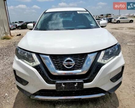 Білий Ніссан Rogue, об'ємом двигуна 0 л та пробігом 153 тис. км за 2100 $, фото 4 на Automoto.ua