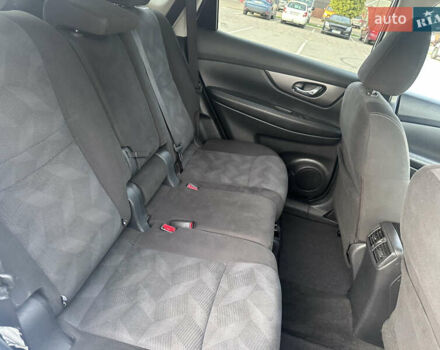 Белый Ниссан Rogue, объемом двигателя 2.5 л и пробегом 165 тыс. км за 10900 $, фото 17 на Automoto.ua