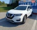 Ниссан Rogue 2016 в Тернополе на Automoto.ua Белый Ниссан Rogue, объемом двигателя 2.5 л и пробегом 192 тыс. км за 12999 $, фото 1 на Automoto.ua