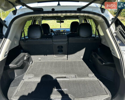 Білий Ніссан Rogue, об'ємом двигуна 2.49 л та пробігом 123 тис. км за 13200 $, фото 24 на Automoto.ua