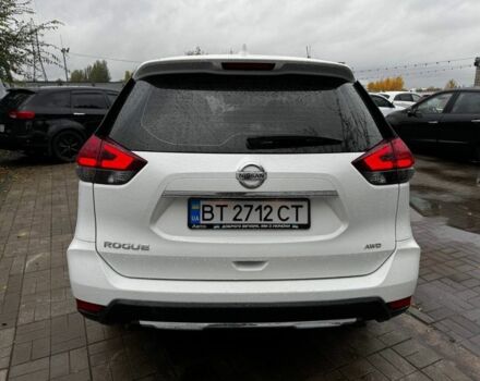 Белый Ниссан Rogue, объемом двигателя 2.5 л и пробегом 166 тыс. км за 12700 $, фото 5 на Automoto.ua