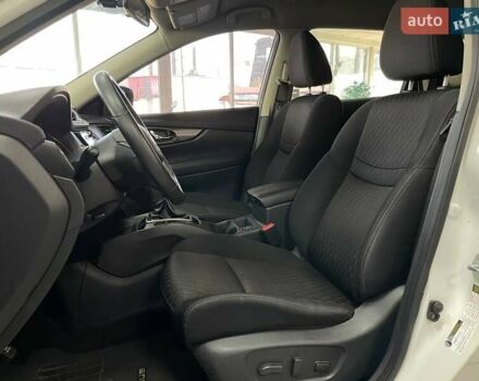 Белый Ниссан Rogue, объемом двигателя 2.49 л и пробегом 264 тыс. км за 13190 $, фото 20 на Automoto.ua