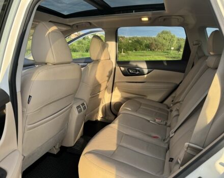 Ніссан Rogue 2016 у Києві на Automoto.ua Білий Ніссан Rogue, об'ємом двигуна 2.5 л та пробігом 115 тис. км за 14500 $, фото 3 на Automoto.ua