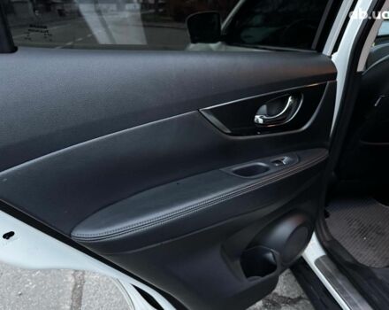 Білий Ніссан Rogue, об'ємом двигуна 2.5 л та пробігом 141 тис. км за 13990 $, фото 20 на Automoto.ua