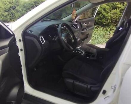 Белый Ниссан Rogue, объемом двигателя 2.49 л и пробегом 161 тыс. км за 12800 $, фото 23 на Automoto.ua