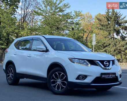 Білий Ніссан Rogue, об'ємом двигуна 2.49 л та пробігом 140 тис. км за 12999 $, фото 1 на Automoto.ua