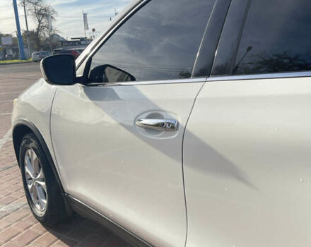 Белый Ниссан Rogue, объемом двигателя 2.49 л и пробегом 220 тыс. км за 11800 $, фото 9 на Automoto.ua