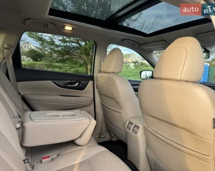 Белый Ниссан Rogue, объемом двигателя 0 л и пробегом 115 тыс. км за 14500 $, фото 8 на Automoto.ua