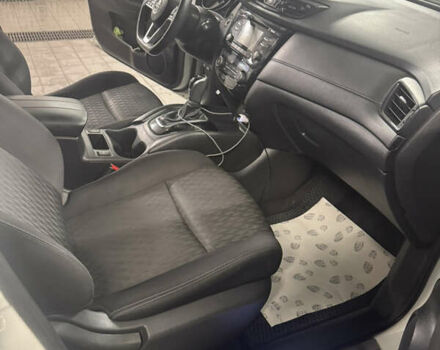 Белый Ниссан Rogue, объемом двигателя 2.5 л и пробегом 248 тыс. км за 14100 $, фото 34 на Automoto.ua