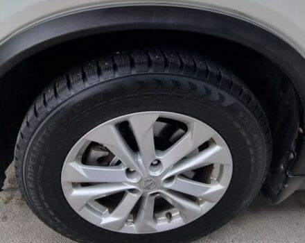 Белый Ниссан Rogue, объемом двигателя 2.5 л и пробегом 130 тыс. км за 12999 $, фото 10 на Automoto.ua