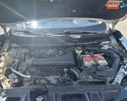 Белый Ниссан Rogue, объемом двигателя 2.49 л и пробегом 182 тыс. км за 13500 $, фото 14 на Automoto.ua