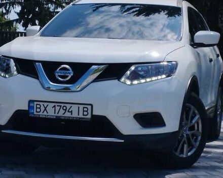 Белый Ниссан Rogue, объемом двигателя 2.49 л и пробегом 161 тыс. км за 12800 $, фото 8 на Automoto.ua