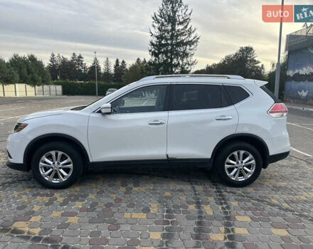 Белый Ниссан Rogue, объемом двигателя 2.5 л и пробегом 165 тыс. км за 10900 $, фото 2 на Automoto.ua