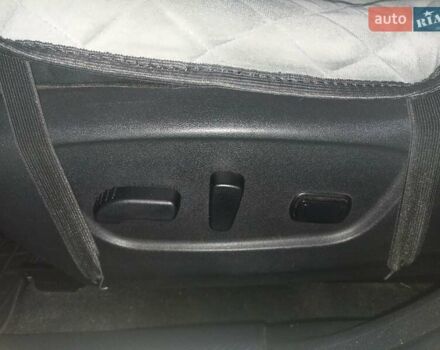 Білий Ніссан Rogue, об'ємом двигуна 2.49 л та пробігом 157 тис. км за 13800 $, фото 14 на Automoto.ua