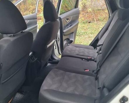 Белый Ниссан Rogue, объемом двигателя 2.49 л и пробегом 214 тыс. км за 13500 $, фото 15 на Automoto.ua