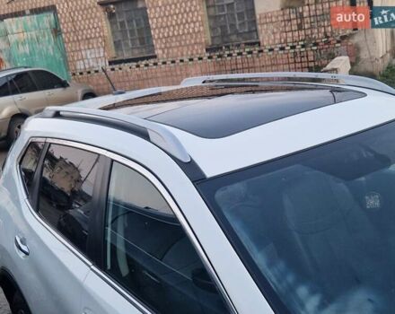 Белый Ниссан Rogue, объемом двигателя 2.5 л и пробегом 63 тыс. км за 13500 $, фото 5 на Automoto.ua