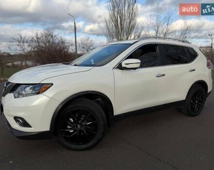 Белый Ниссан Rogue, объемом двигателя 2.5 л и пробегом 112 тыс. км за 15000 $, фото 9 на Automoto.ua