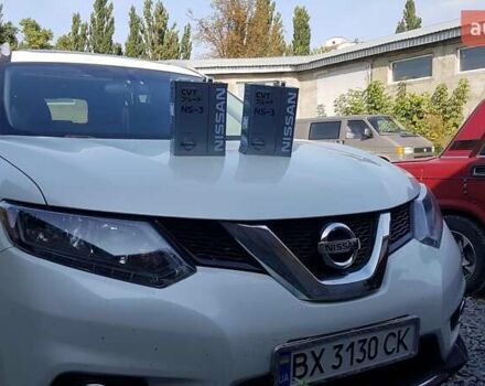 Белый Ниссан Rogue, объемом двигателя 2.49 л и пробегом 129 тыс. км за 13700 $, фото 37 на Automoto.ua