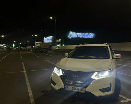 Белый Ниссан Rogue, объемом двигателя 2.5 л и пробегом 248 тыс. км за 14100 $, фото 33 на Automoto.ua