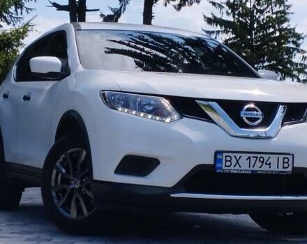 Белый Ниссан Rogue, объемом двигателя 2.49 л и пробегом 161 тыс. км за 12800 $, фото 6 на Automoto.ua