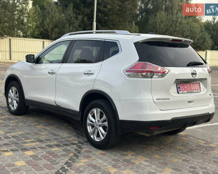 Белый Ниссан Rogue, объемом двигателя 2.5 л и пробегом 165 тыс. км за 10900 $, фото 3 на Automoto.ua
