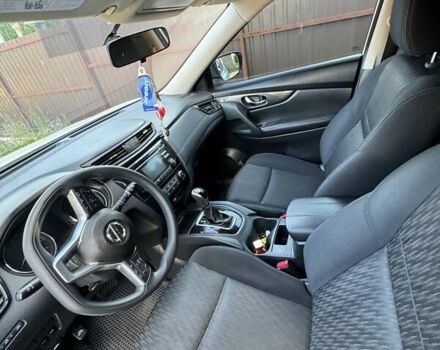 Белый Ниссан Rogue, объемом двигателя 2.49 л и пробегом 137 тыс. км за 12500 $, фото 8 на Automoto.ua