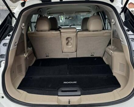 Белый Ниссан Rogue, объемом двигателя 2.49 л и пробегом 96 тыс. км за 17200 $, фото 4 на Automoto.ua