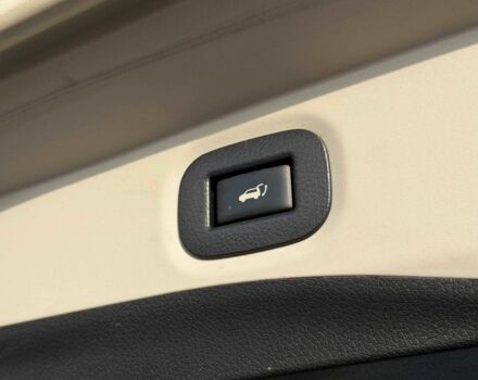 Белый Ниссан Rogue, объемом двигателя 2.5 л и пробегом 112 тыс. км за 15000 $, фото 11 на Automoto.ua