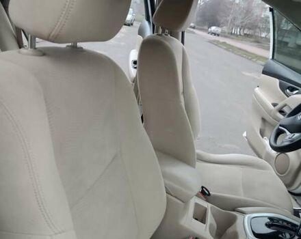 Білий Ніссан Rogue, об'ємом двигуна 2.49 л та пробігом 76 тис. км за 14200 $, фото 26 на Automoto.ua