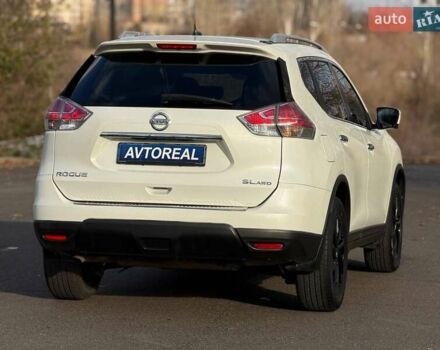 Белый Ниссан Rogue, объемом двигателя 2.5 л и пробегом 112 тыс. км за 15000 $, фото 20 на Automoto.ua