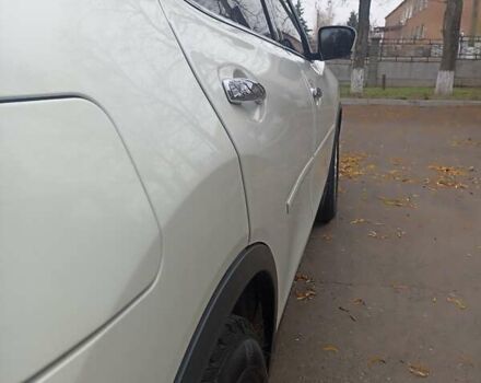 Білий Ніссан Rogue, об'ємом двигуна 2.49 л та пробігом 157 тис. км за 13800 $, фото 9 на Automoto.ua